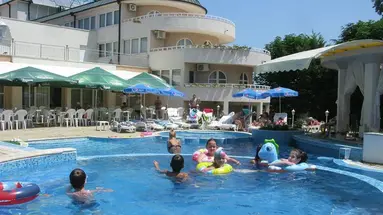 Bellevue Golden Sands