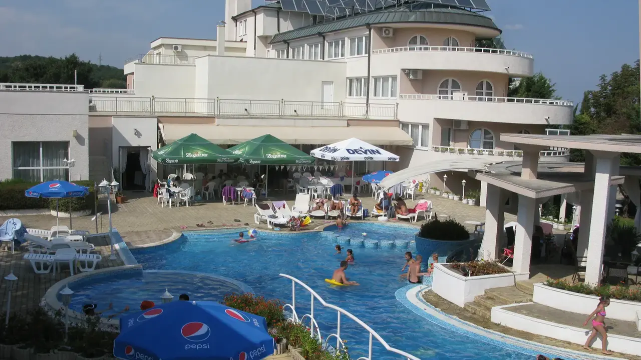 Bellevue Golden Sands