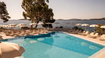 BELLEVUE MARADISO VILLAGE BY AMINESS****