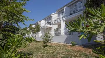 Bellevue Maradiso Village by Aminess