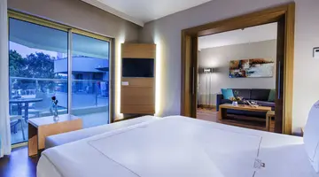 BELLIS DELUXE HOTEL