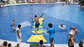 Bellis Deluxe Hotel