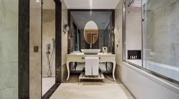 BELLIS DELUXE HOTEL