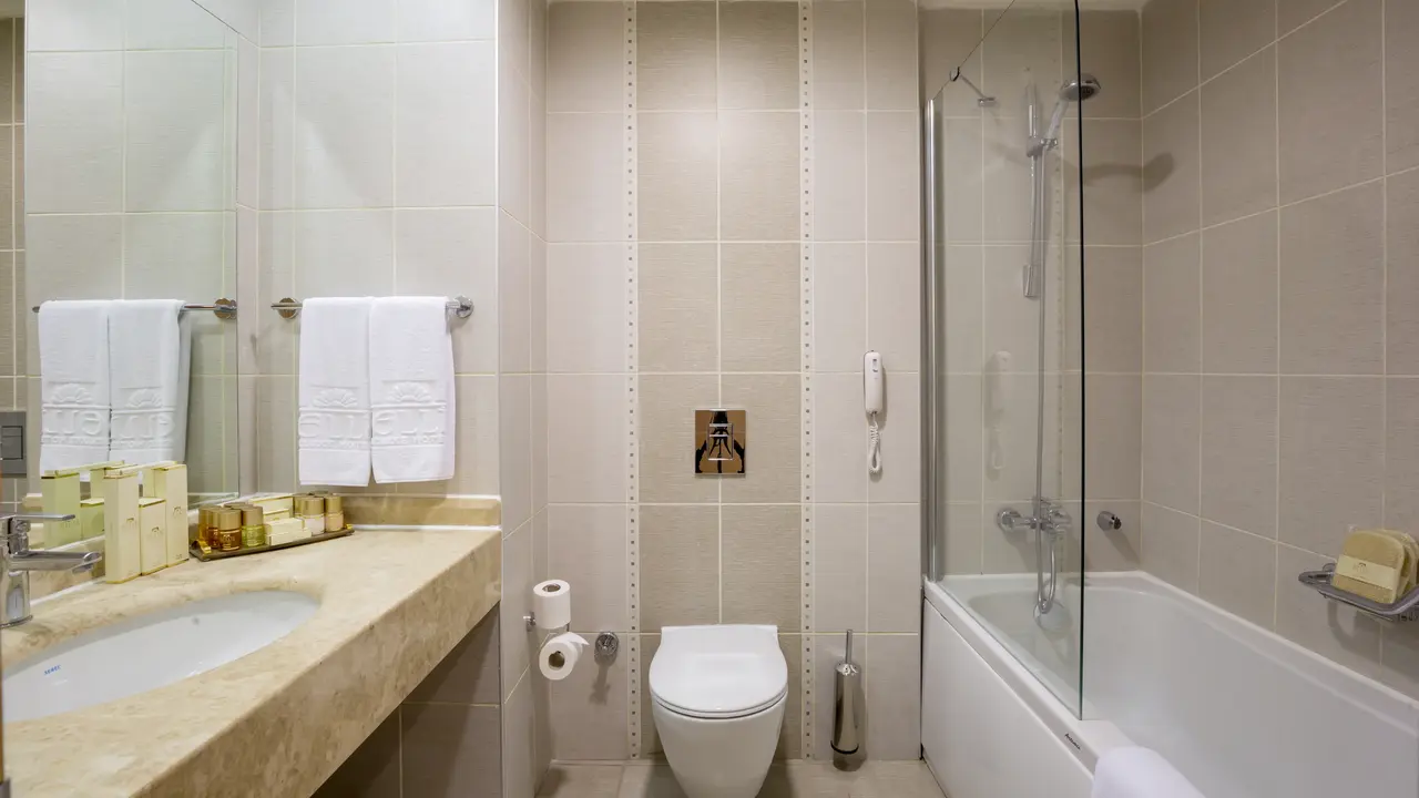 BELLIS DELUXE HOTEL