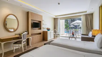 BELLIS DELUXE HOTEL
