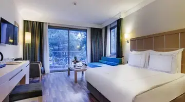 Bellis Deluxe Hotel