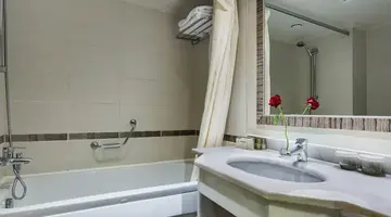 Bellis Deluxe Hotel