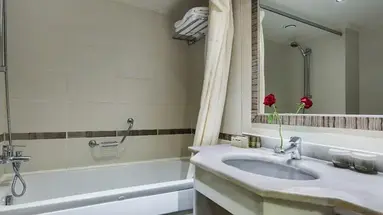 Bellis Deluxe Hotel
