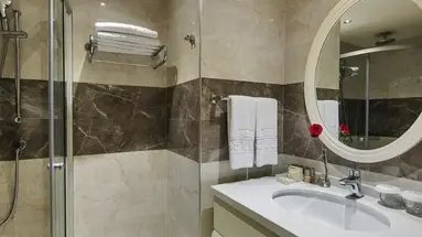 Bellis Deluxe Hotel