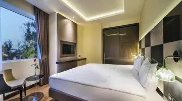 BELLIS DELUXE HOTEL