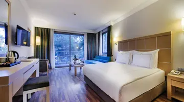 BELLIS DELUXE HOTEL