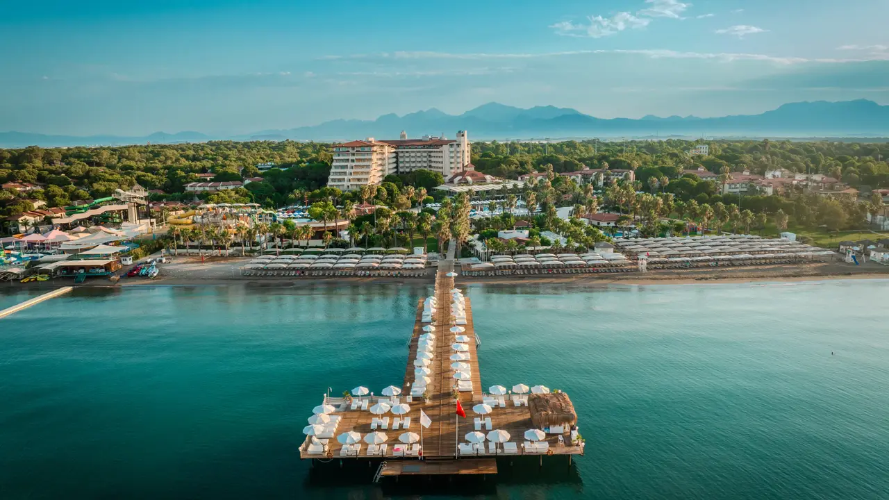 BELLIS DELUXE HOTEL