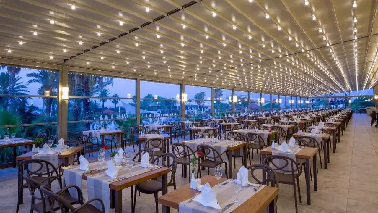 BELLIS DELUXE HOTEL