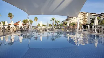 Bellis Deluxe Hotel
