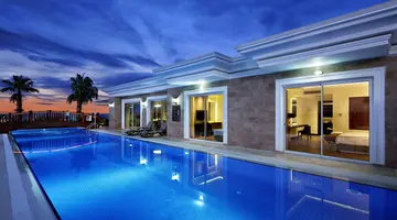 BELLIS DELUXE HOTEL