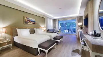 BELLIS DELUXE HOTEL
