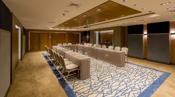 BELLIS DELUXE HOTEL