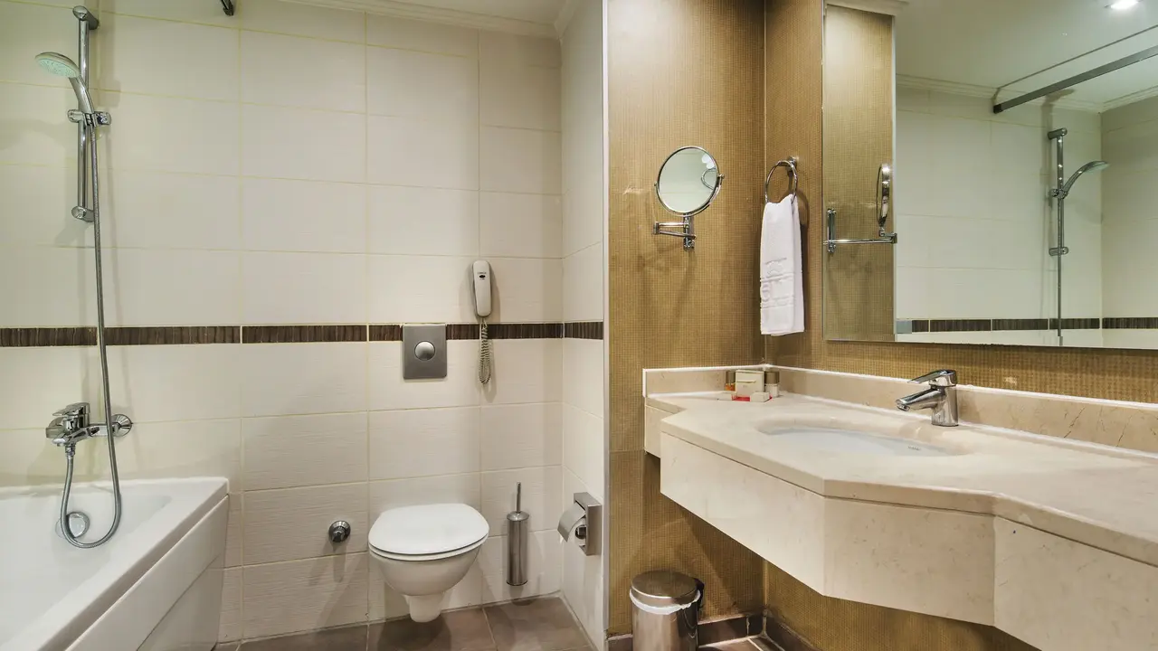 BELLIS DELUXE HOTEL