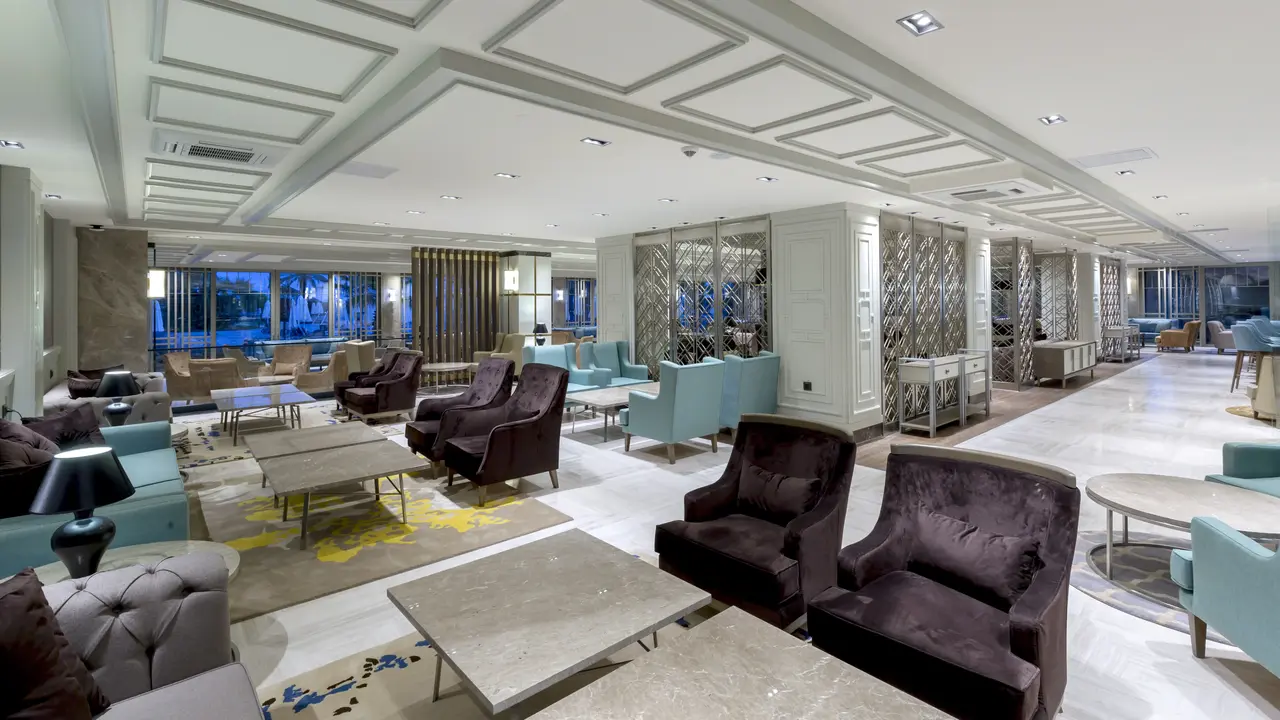 BELLIS DELUXE HOTEL
