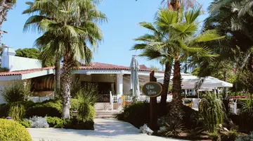 BELLIS DELUXE HOTEL