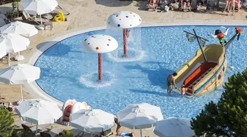 Bellis Deluxe Hotel