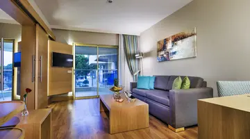 BELLIS DELUXE HOTEL