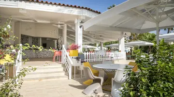 BELLIS DELUXE HOTEL