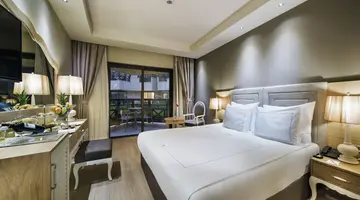 BELLIS DELUXE HOTEL