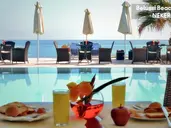 Belussi Beach Hotel & Suites