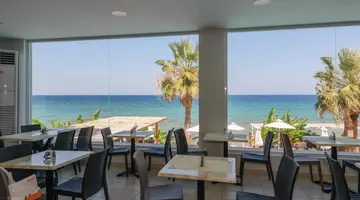 Belussi Beach Hotel