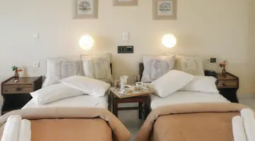 BELUSSI BEACH HOTEL