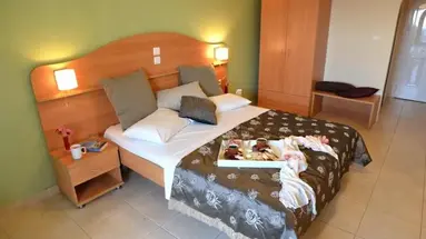 BELUSSI BEACH HOTEL