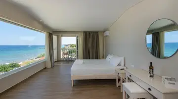 Belussi Beach Hotel
