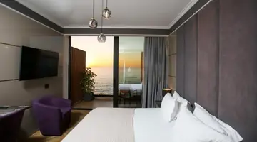 BELVEDERE HOTEL