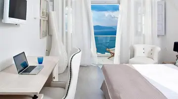BELVEDERE SUITES SANTORINI