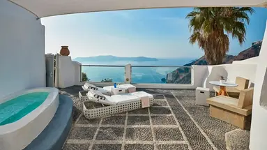 BELVEDERE SUITES SANTORINI