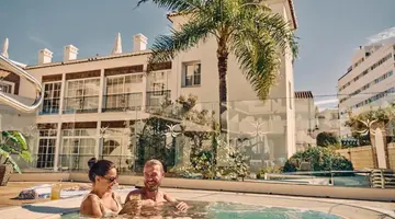 Beneste Villa Flamenca Hotel