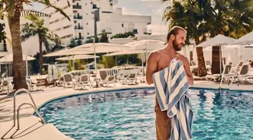 Beneste Villa Flamenca Hotel