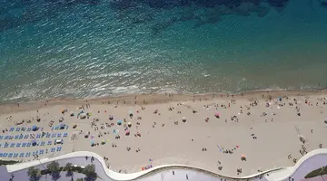 Benibeach Apt