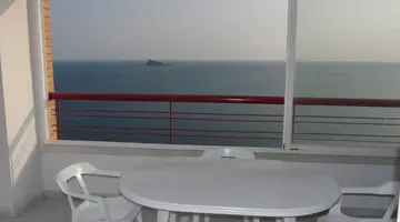 Benibeach Apt