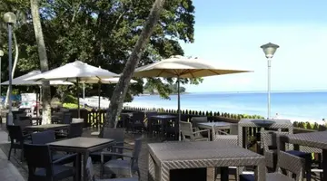 BERJAYA BEAU VALLON BAY RESORT & CASINO