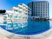BERLIN GOLDEN BEACH
