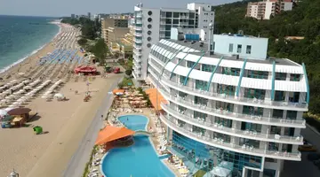 Berlin Golden Beach