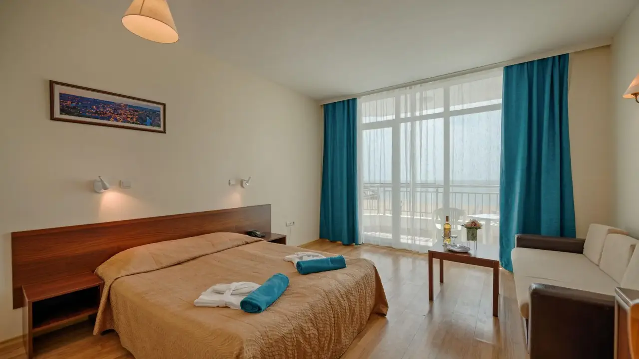Berlin Golden Beach