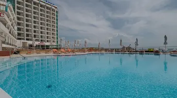 Berlin Golden Beach