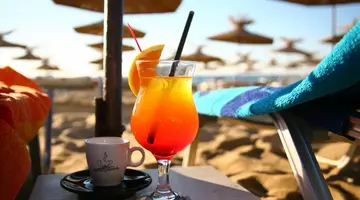 Berlin Golden Beach
