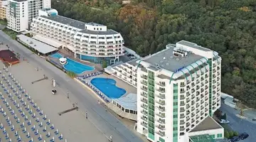 Berlin Golden Beach