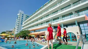 BERLIN GOLDEN BEACH