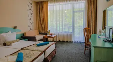 BERLIN GOLDEN BEACH