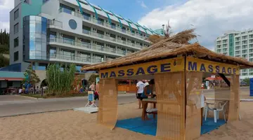 Berlin Golden Beach
